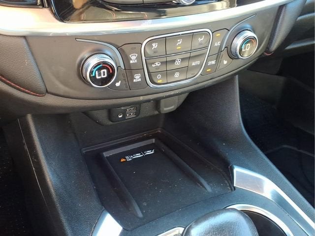 2022 Chevrolet Traverse RS