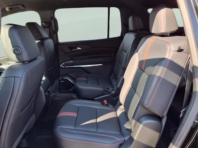 2026 Chevrolet Traverse RS - Photo 12