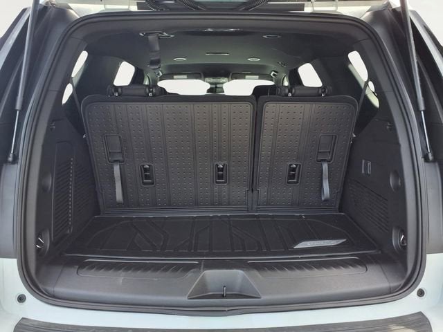 2026 Chevrolet Tahoe LS - Photo 5
