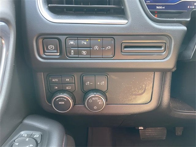 2022 Chevrolet Suburban RST