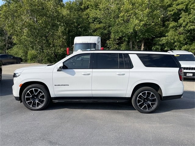 2022 Chevrolet Suburban RST