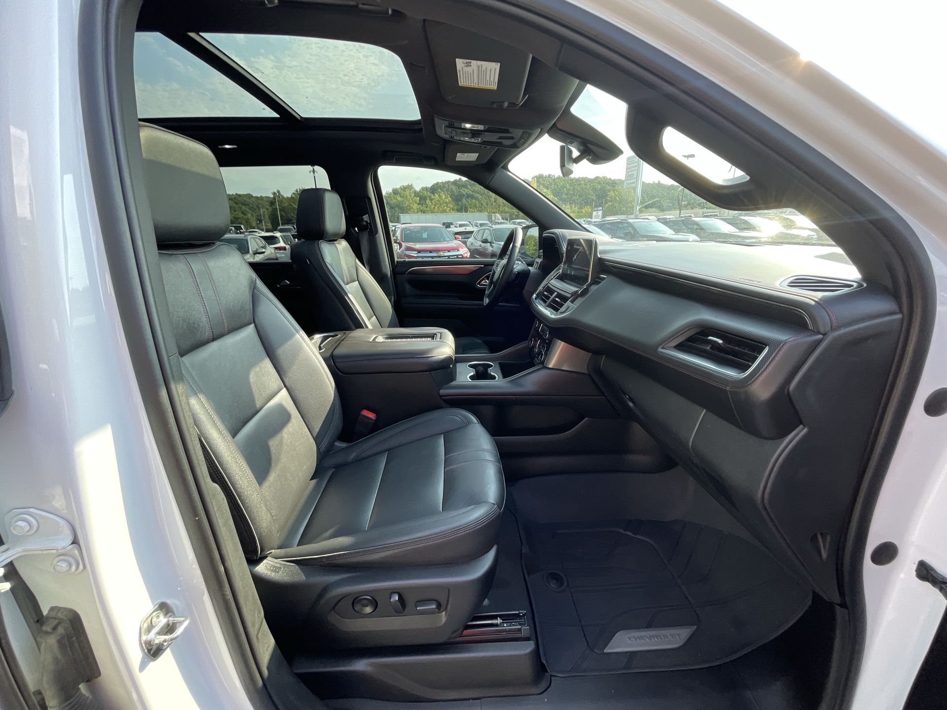 2022 Chevrolet Suburban RST