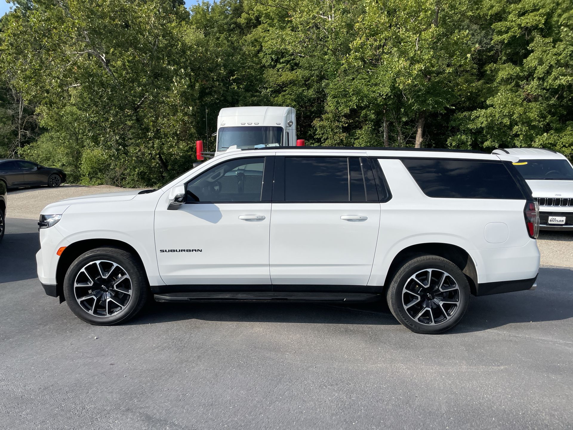 2022 Chevrolet Suburban RST
