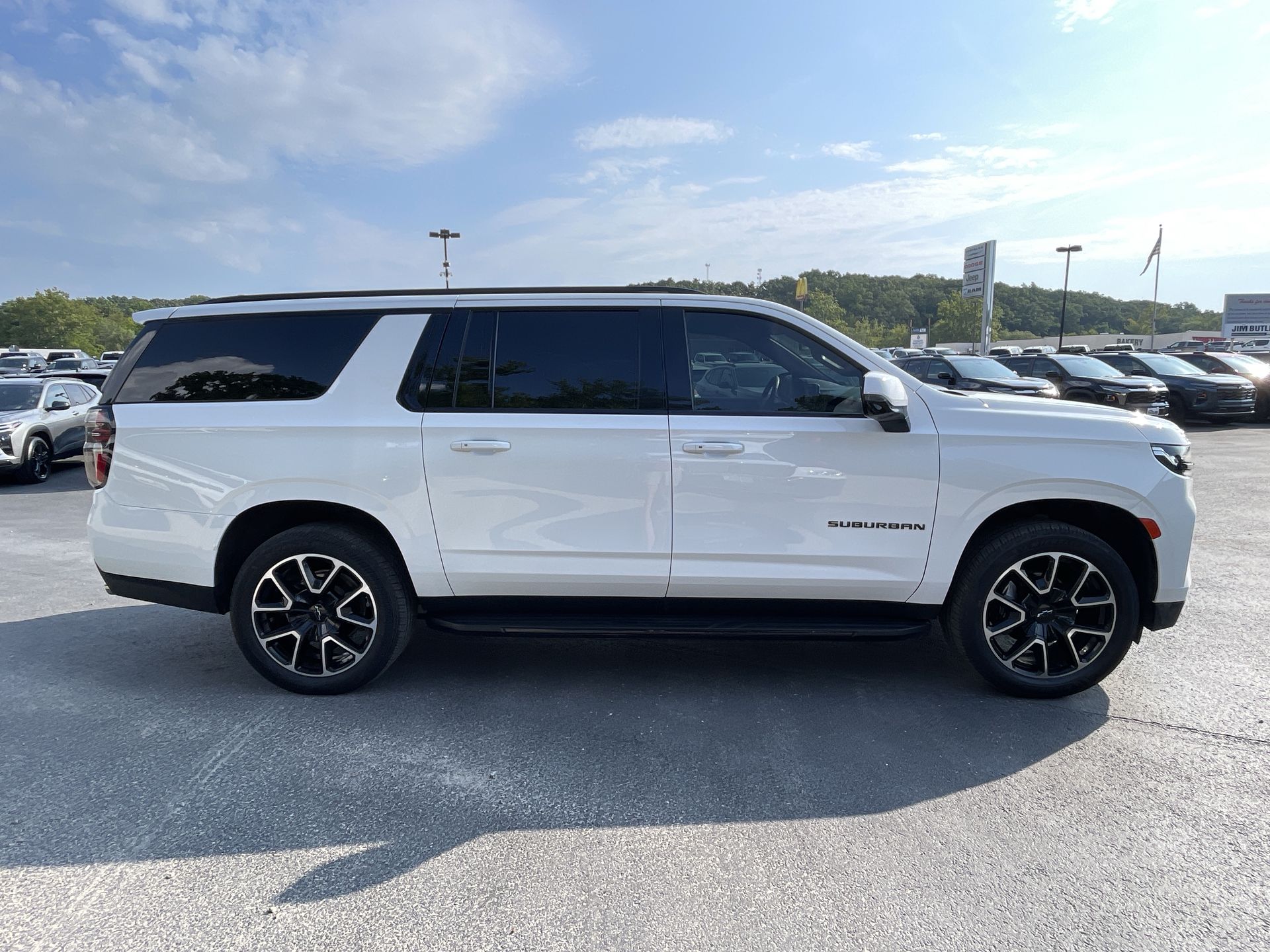 2022 Chevrolet Suburban RST