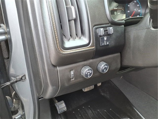 2022 GMC Canyon AT4 - Leather