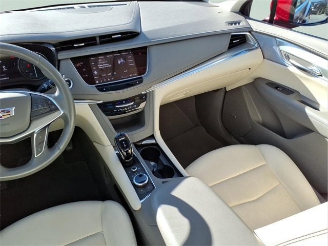 2022 Cadillac XT5 Premium Luxury