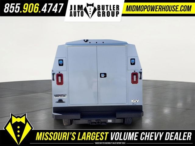 2026 Chevrolet Express Cutaway 3500 1WT
