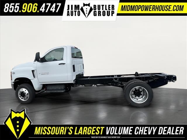 2024 Chevrolet Silverado 5500 HD Work Truck
