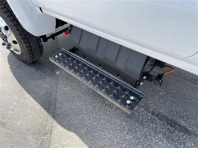 2024 Chevrolet Silverado 5500 HD Work Truck