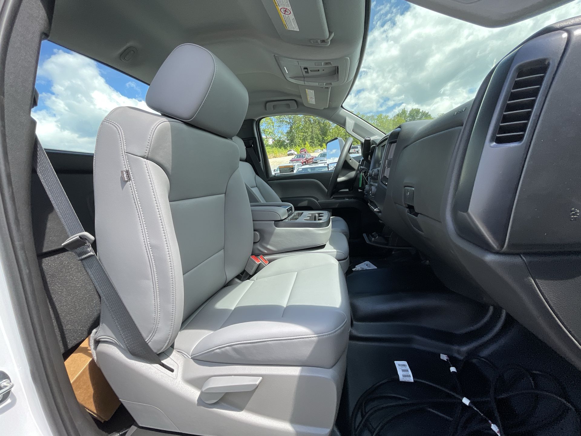 2024 Chevrolet Silverado 5500 HD Work Truck