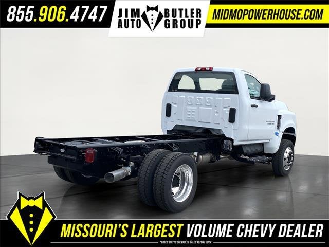 2024 Chevrolet Silverado 5500 HD Work Truck