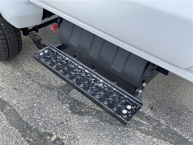 2024 Chevrolet Silverado 5500 HD Work Truck