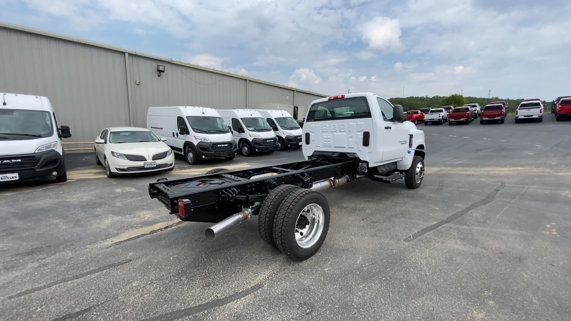 2024 Chevrolet Silverado 5500 HD Work Truck