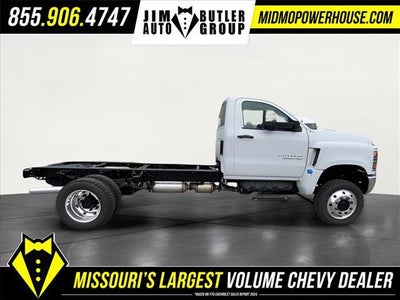 2024 Chevrolet Silverado 5500 HD Work Truck