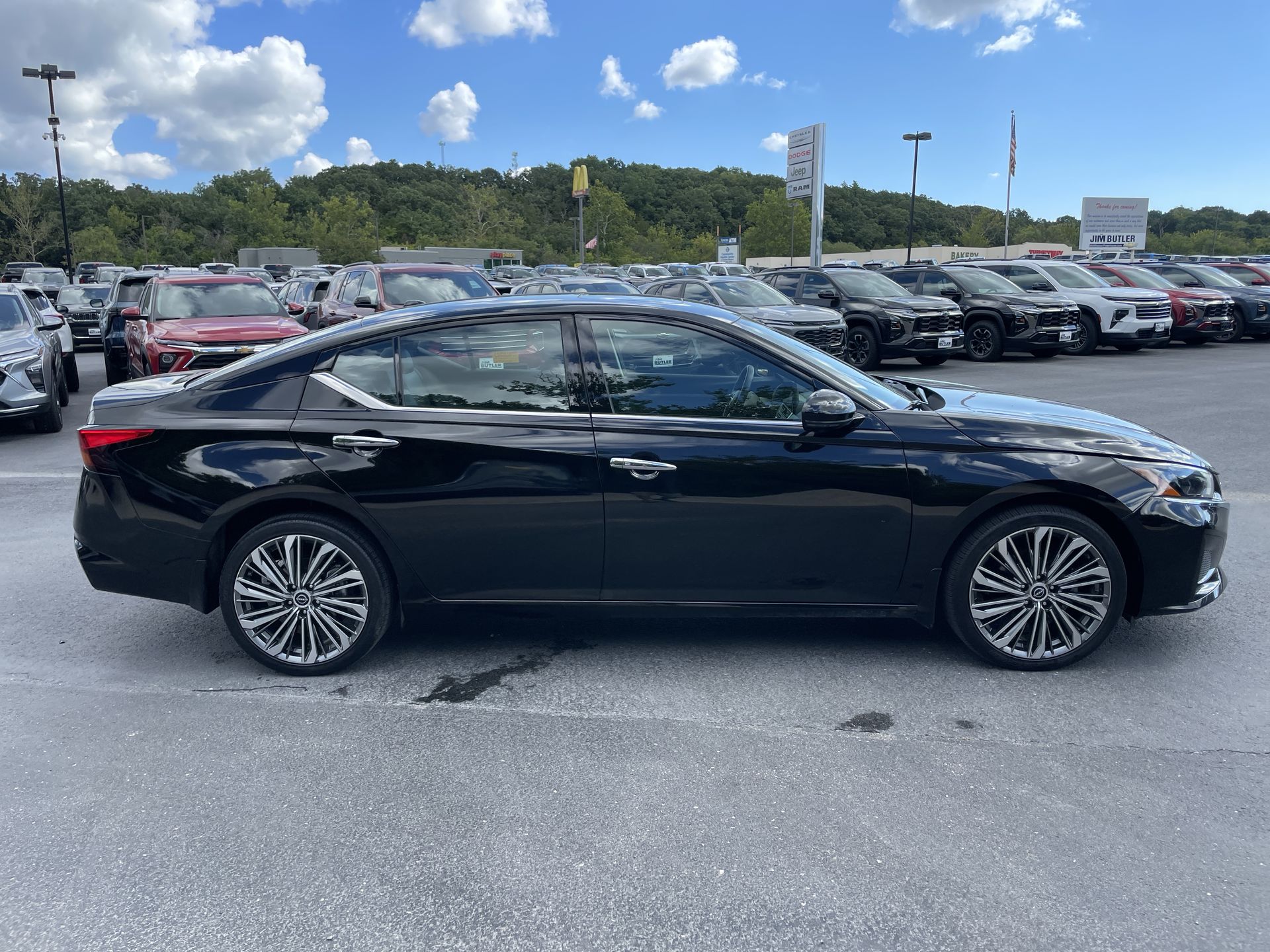 2023 Nissan Altima 2.5 SL