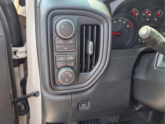 2026 Chevrolet Silverado 2500 HD Custom - Photo 21