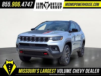 2025 Jeep Compass Trailhawk