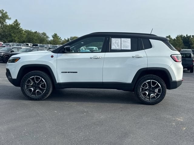 2025 Jeep Compass Trailhawk