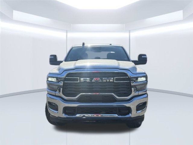 2025 RAM 2500 BIG HORN Base