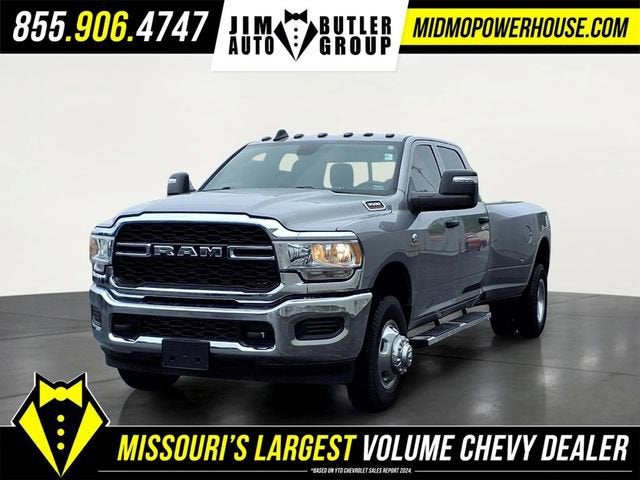 2024 RAM 3500 Tradesman 4X4 Crew Cab LWB's photo