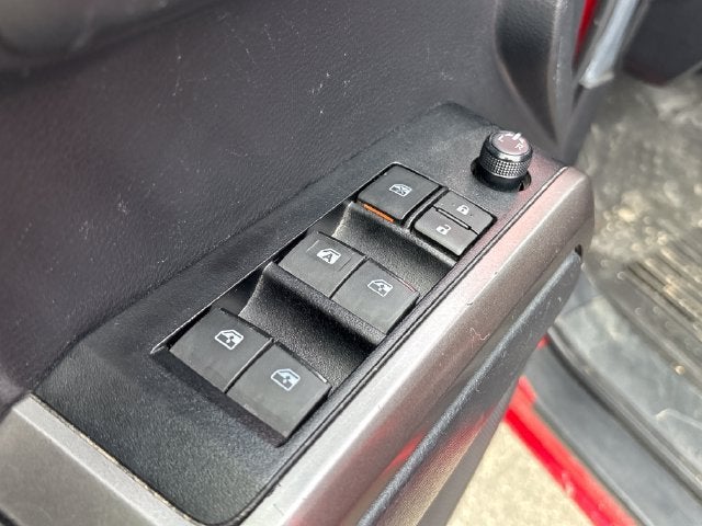 2022 Toyota Tacoma 4WD SR