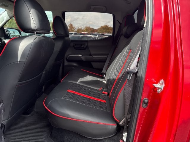 2022 Toyota Tacoma 4WD SR