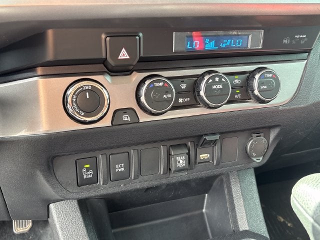 2022 Toyota Tacoma 4WD SR