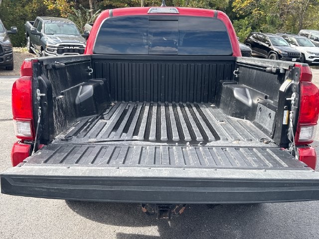 2022 Toyota Tacoma 4WD SR