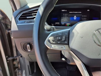 2022 Volkswagen Tiguan SE