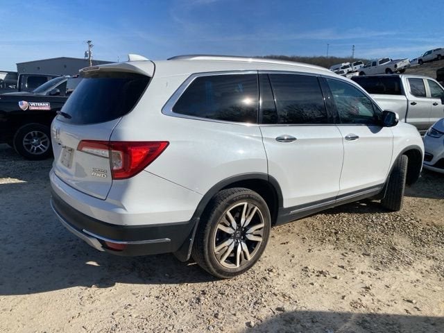 2022 Honda Pilot Touring 7-Passenger