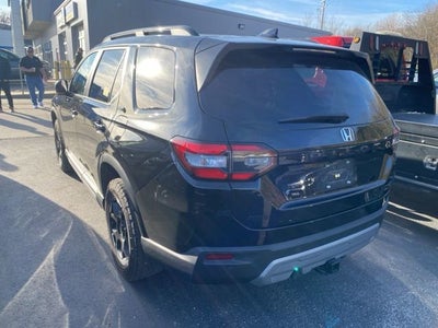 2025 Honda Pilot TrailSport
