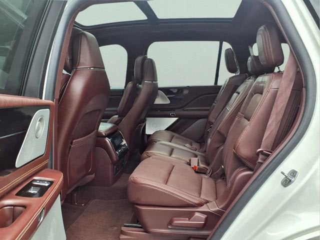 2022 Lincoln Aviator Black Label