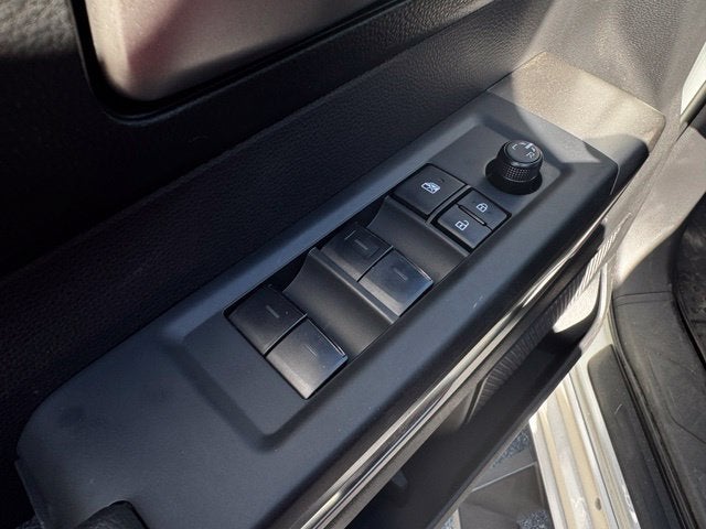 2025 Toyota Tundra 4WD SR