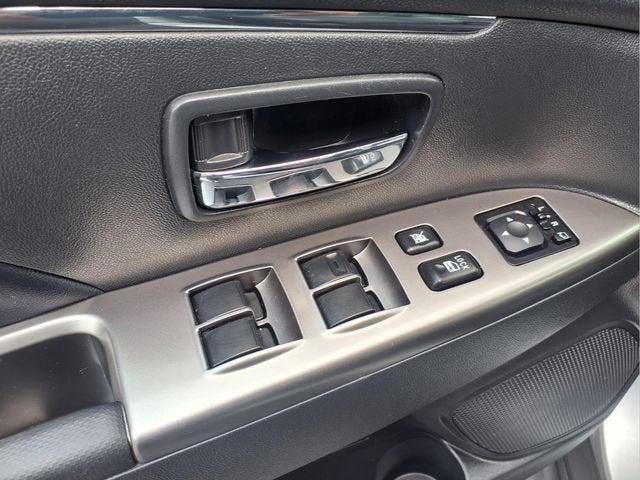 2025 Mitsubishi Outlander Sport S