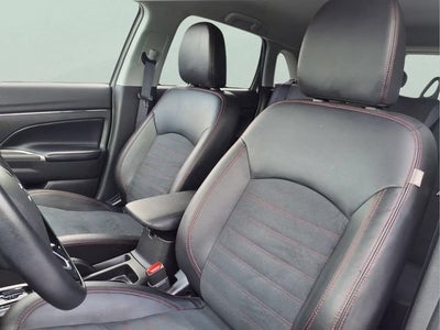 2025 Mitsubishi Outlander Sport S