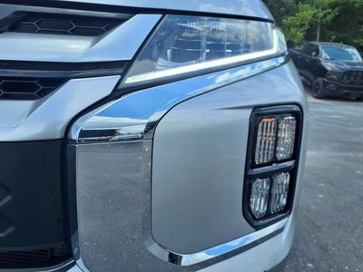 2025 Mitsubishi Outlander Sport S