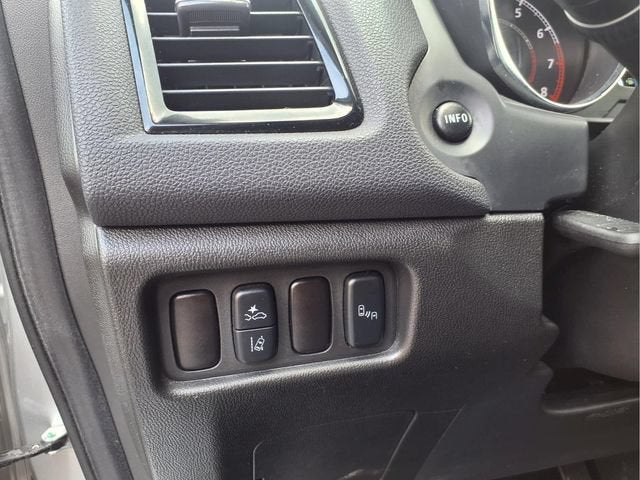 2025 Mitsubishi Outlander Sport S