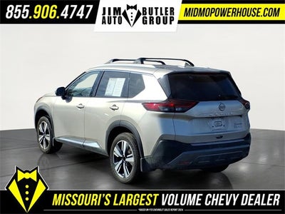 2022 Nissan Rogue SL