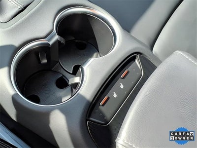 2024 Toyota Venza LE