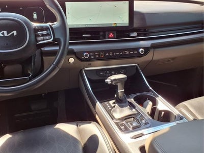 2025 Kia Carnival SX