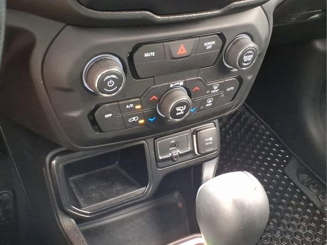 2019 Jeep Renegade Altitude